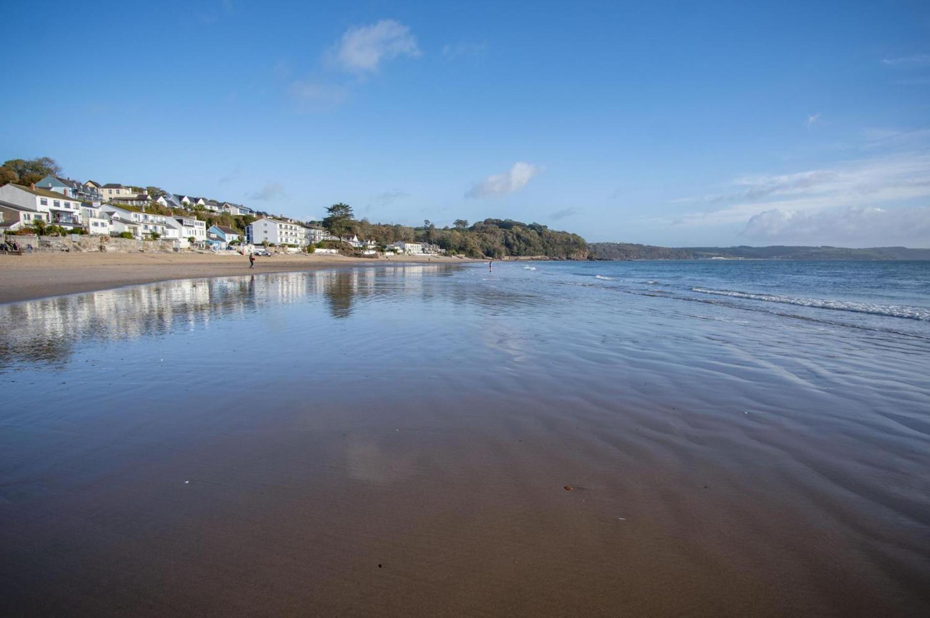 Ocean Cabins No 3 At The Square - Saundersfoot Room photo