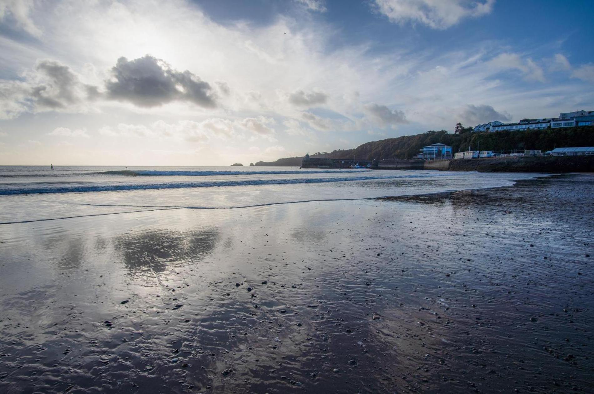 Ocean Cabins No 3 At The Square - Saundersfoot Room photo